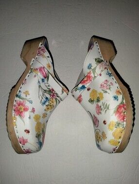 Cape Clogs (Size 42) White & Floral Leather Slip-on Clog Mules with Wood Heel